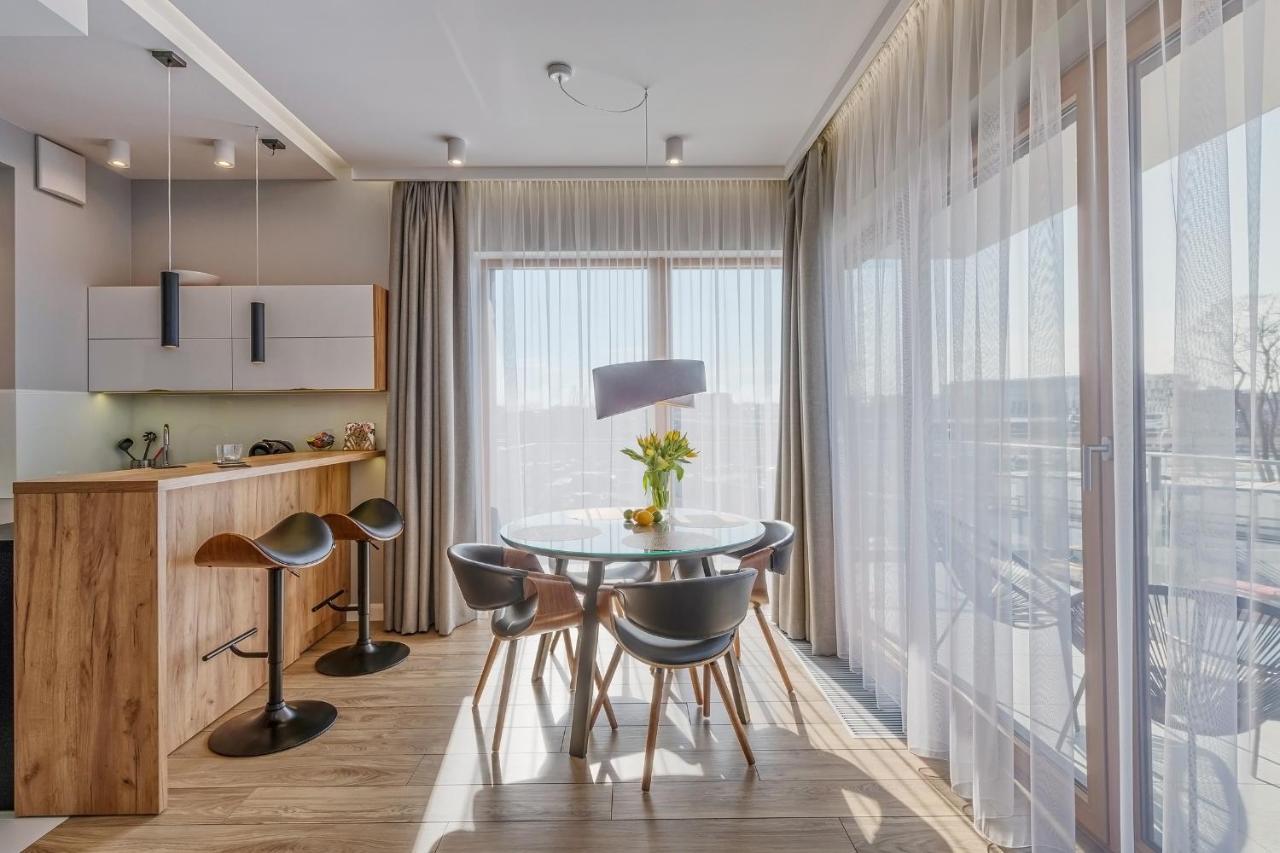 Athome Suites Krakow Ngoại thất bức ảnh
